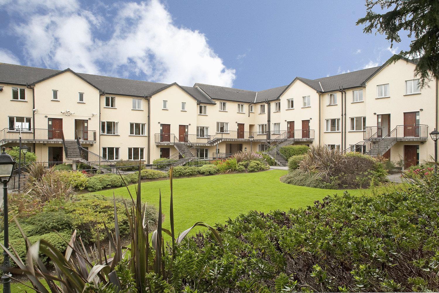 Menlo Park Apartments Голуэй Экстерьер фото