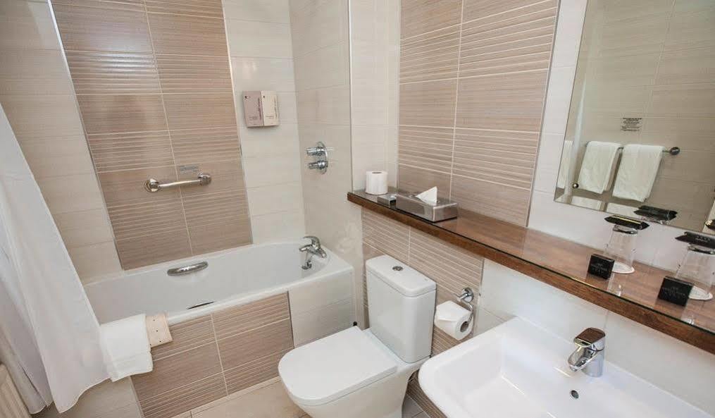 Menlo Park Apartments Голуэй Экстерьер фото